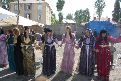 09-10 Haziran 2012 Yüksekova Düğünleri 22