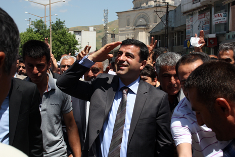Demirtaş, Yüksekova'da 11