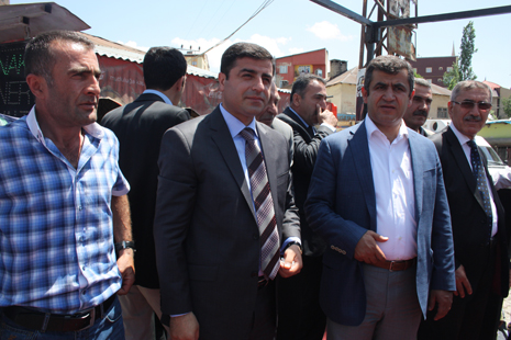 Demirtaş, Yüksekova'da 18