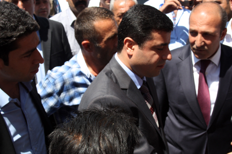 Demirtaş, Yüksekova'da 3