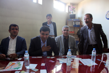 Demirtaş Çeşitli Ziyaretlerde Bulundu 6