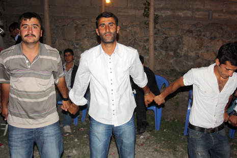 16 - 17 Haziran 2012 Yüksekova Düğünleri 105