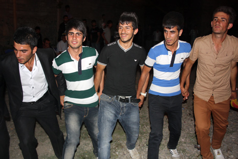 16 - 17 Haziran 2012 Yüksekova Düğünleri 116