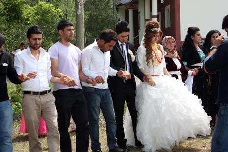16 - 17 Haziran 2012 Yüksekova Düğünleri 34