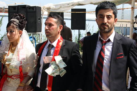 16 - 17 Haziran 2012 Yüksekova Düğünleri 52
