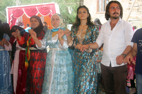 16 - 17 Haziran 2012 Yüksekova Düğünleri 62