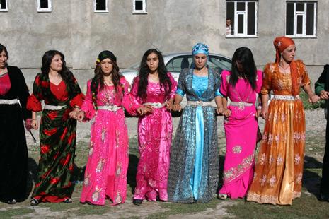 16 - 17 Haziran 2012 Yüksekova Düğünleri 87