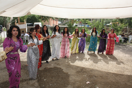 23-24 Haziran 2012 Yüksekova Düğünleri 32