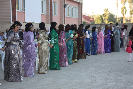 30-01 Temmuz 2012 Yüksekova Düğünleri 118