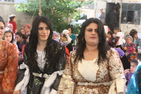 30-01 Temmuz 2012 Yüksekova Düğünleri 131