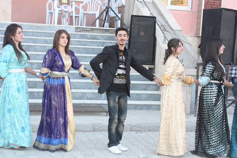 30-01 Temmuz 2012 Yüksekova Düğünleri 137