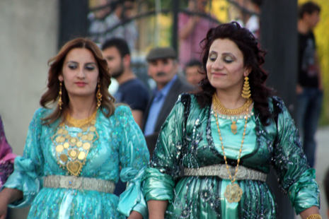 30-01 Temmuz 2012 Yüksekova Düğünleri 139