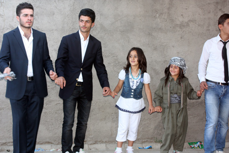 30-01 Temmuz 2012 Yüksekova Düğünleri 18
