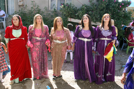 30-01 Temmuz 2012 Yüksekova Düğünleri 30