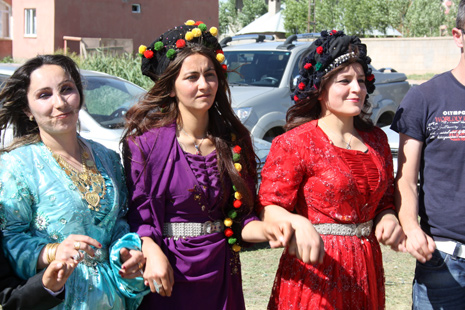 30-01 Temmuz 2012 Yüksekova Düğünleri 45