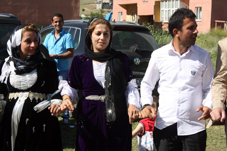 30-01 Temmuz 2012 Yüksekova Düğünleri 48