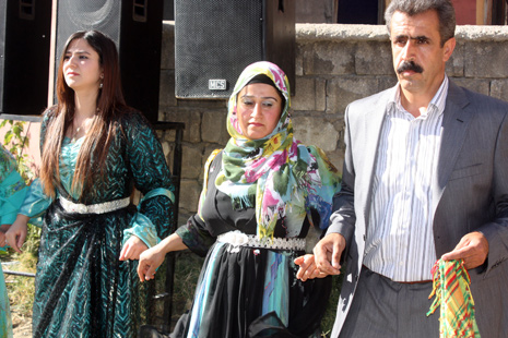 30-01 Temmuz 2012 Yüksekova Düğünleri 73