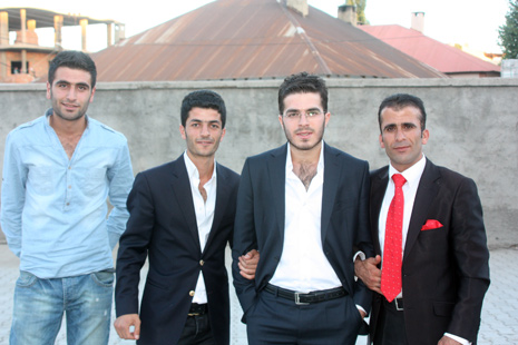 30-01 Temmuz 2012 Yüksekova Düğünleri 86