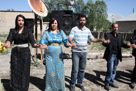 30-01 Temmuz 2012 Yüksekova Düğünleri 93