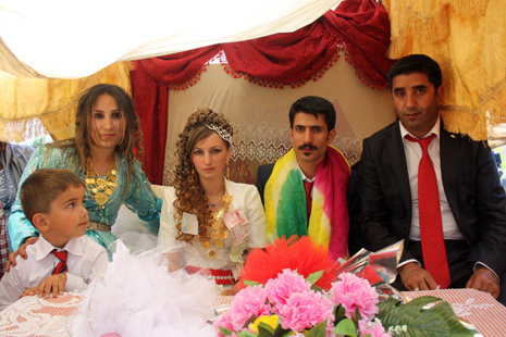 30-01 Temmuz 2012 Yüksekova Düğünleri 96