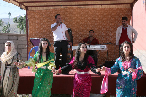 30-01 Temmuz 2012 Yüksekova Düğünleri 98