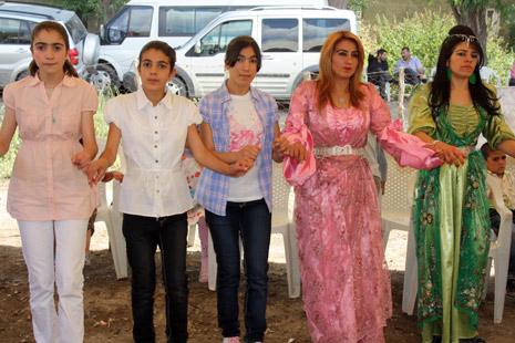 07-08 Temmuz 2012 Yüksekova Düğünleri 51