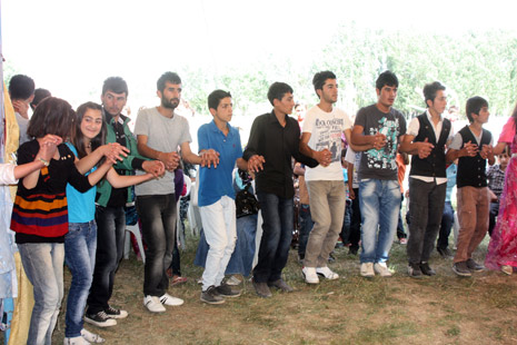 07-08 Temmuz 2012 Yüksekova Düğünleri 71