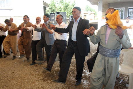 07-08 Temmuz 2012 Yüksekova Düğünleri 98