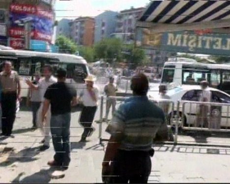 Diyarbakır'da Polis Müdahalesi 8