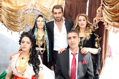 Kartal Ailesinin Mutlu Günü 3