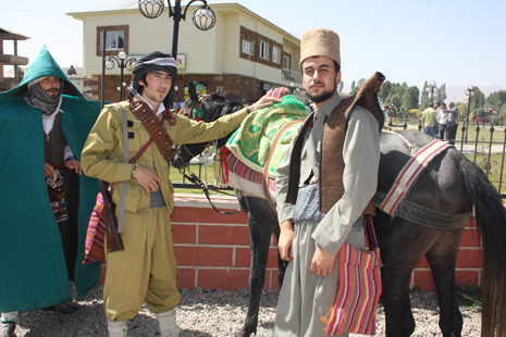 Yüksekova'da Festival Coşkusu 8