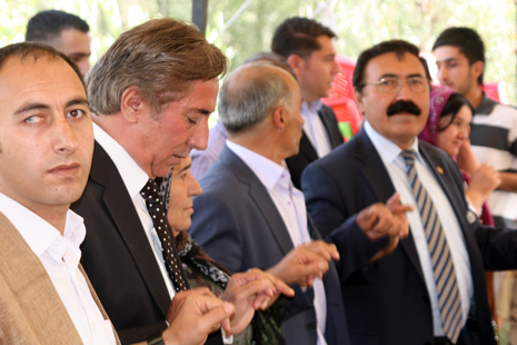 Yüksekova Düğünleri (08-09 Eylül 2012) 43