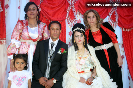 Yüksekova Düğünleri (22-23) Eylül 2012 34