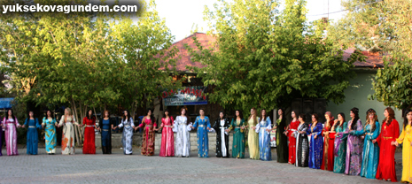 Yüksekova Düğünleri (22-23) Eylül 2012 72