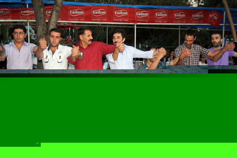 Aka Ailesinin Mutlu Günü 20