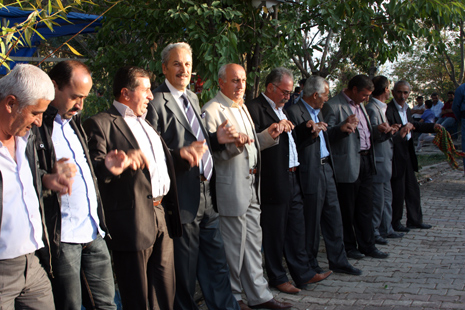 Aka Ailesinin Mutlu Günü 49