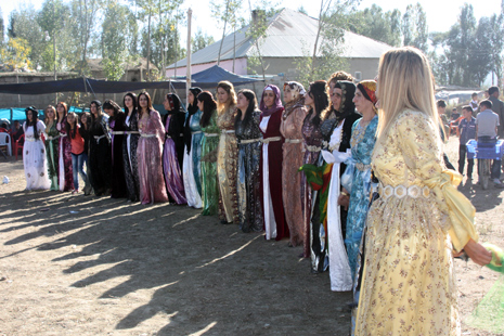 Yüksekova Düğünleri (29-30) Eylül 2012 42