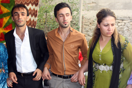 Yüksekova Düğünleri (06-07) Ekim 2012 101