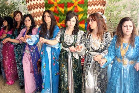 Yüksekova Düğünleri (06-07) Ekim 2012 103