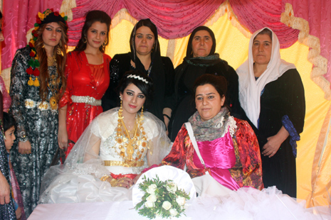 Yüksekova Düğünleri (06-07) Ekim 2012 121