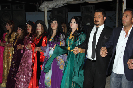 Yüksekova Düğünleri (06-07) Ekim 2012 122