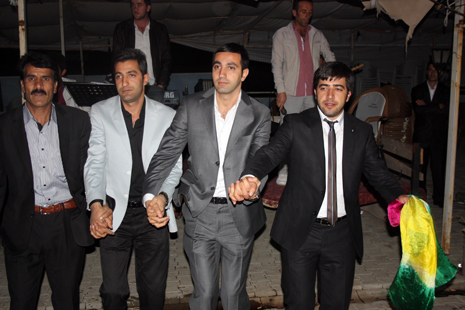 Yüksekova Düğünleri (06-07) Ekim 2012 123