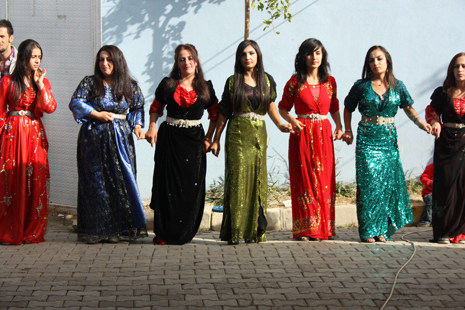 Yüksekova Düğünleri (06-07) Ekim 2012 18