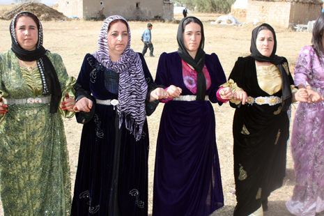 Yüksekova Düğünleri (06-07) Ekim 2012 26