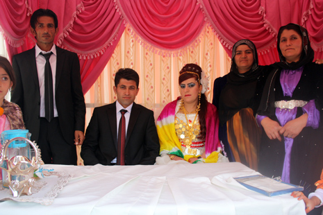 Yüksekova Düğünleri (06-07) Ekim 2012 32