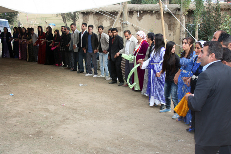 Yüksekova Düğünleri (06-07) Ekim 2012 41