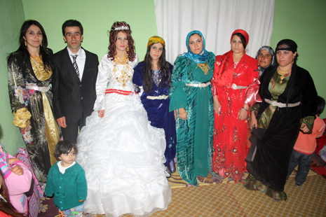 Yüksekova Düğünleri (06-07) Ekim 2012 59