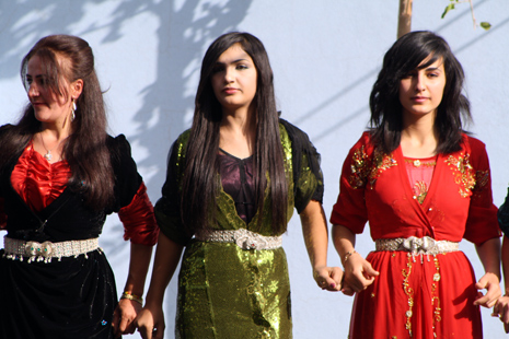 Yüksekova Düğünleri (06-07) Ekim 2012 64