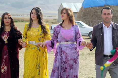 Yüksekova Düğünleri (06-07) Ekim 2012 66