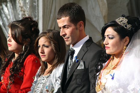 Yüksekova Düğünleri (06-07) Ekim 2012 76